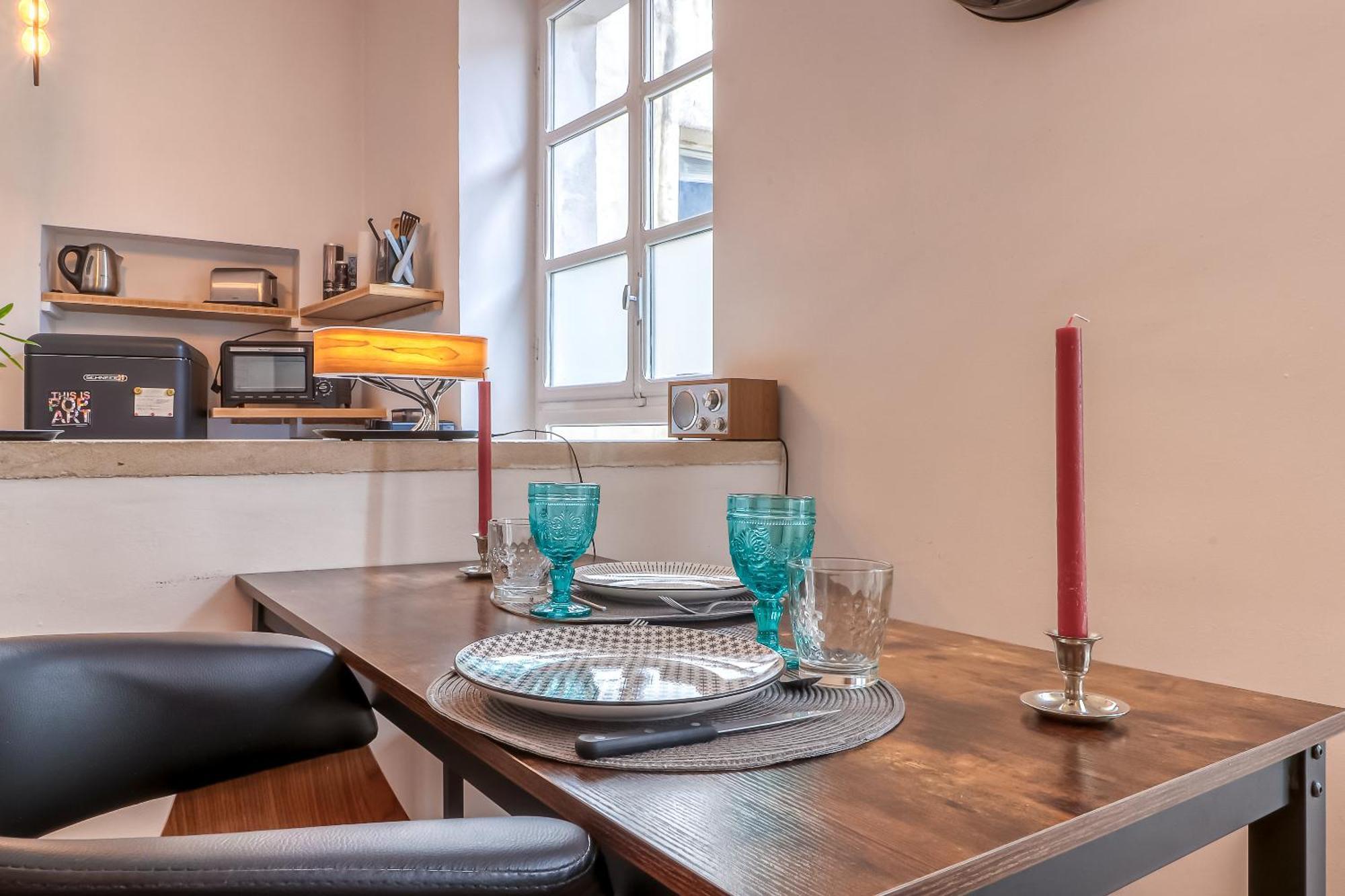 Le Vintage, Appart,Hotel Particulier, Centre Nimes Maisoncarreeconciergerie מראה חיצוני תמונה